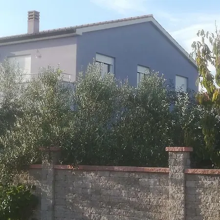 Apartman Ki * Pula