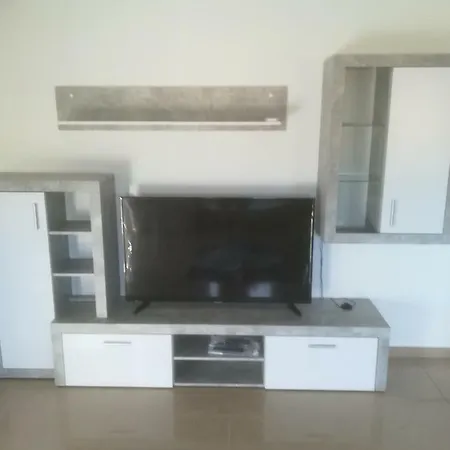 Apartman Ki Pula